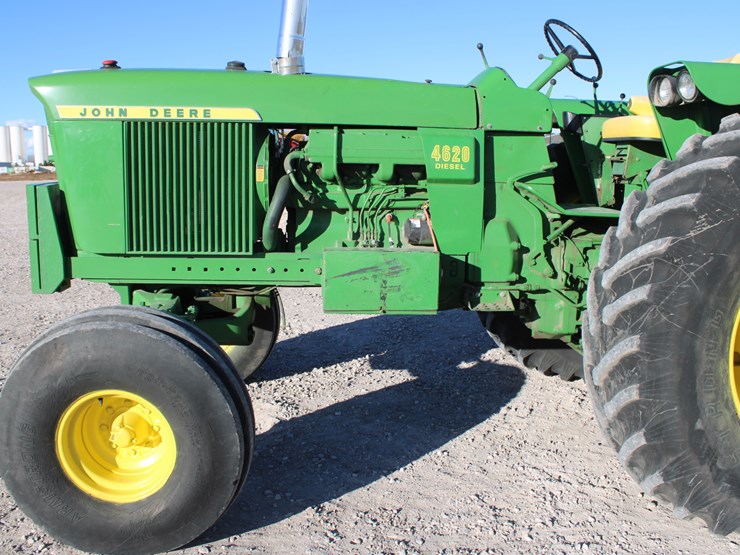 john-deere-4620-image-23