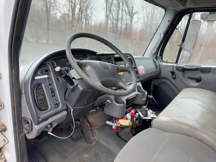 2007-caterpillar-c7-image-26