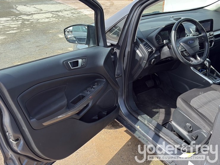 2019-ford-escape-image-26