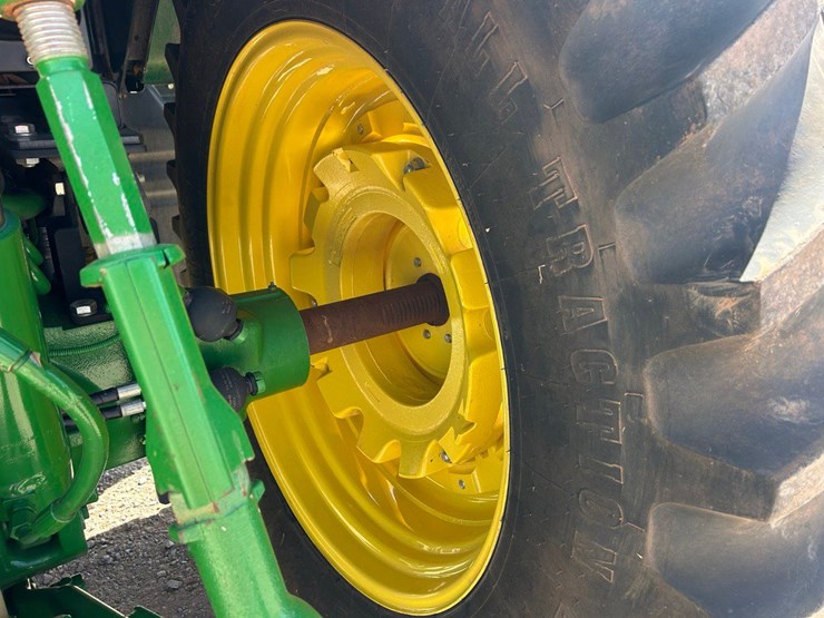 2018-john-deere-6145r-image-8