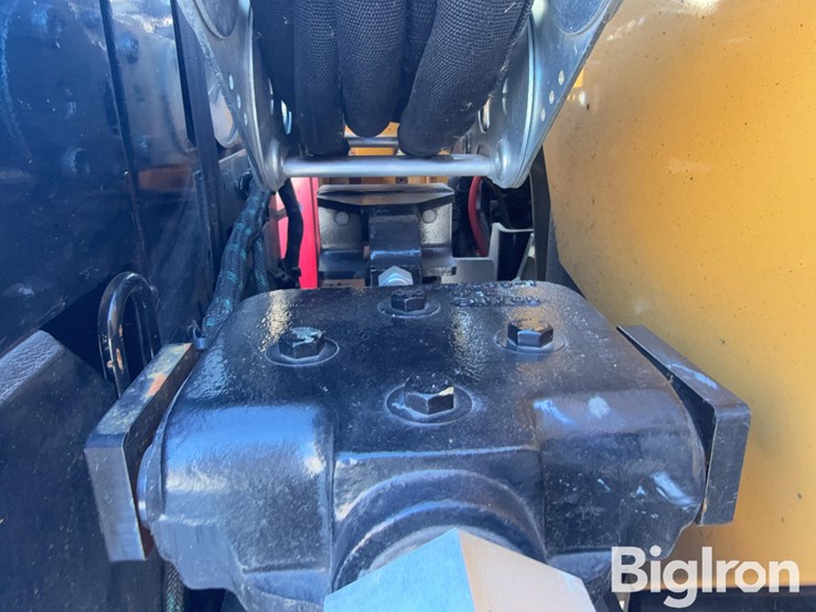 2022-vermeer-navigator-image-13