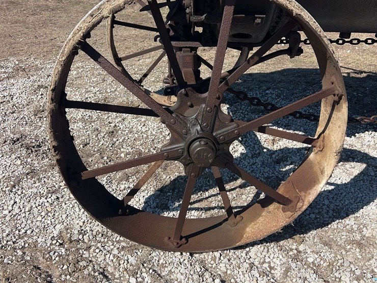 10hp-new-huber-traction-engine-image-10