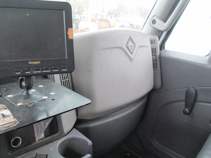 2013-international-4000-image-35