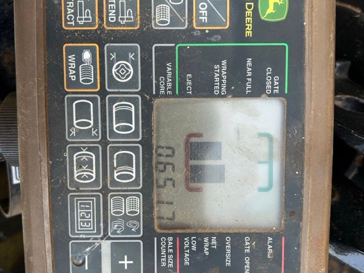 john-deere-568-image-23