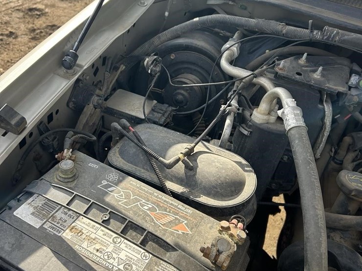 2001-ford-f350-xl-image-33