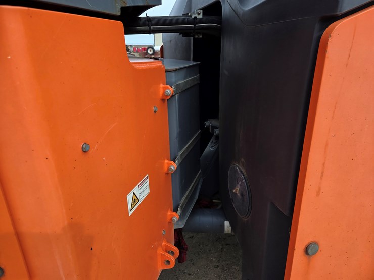 2012-hamm-hd140-image-20