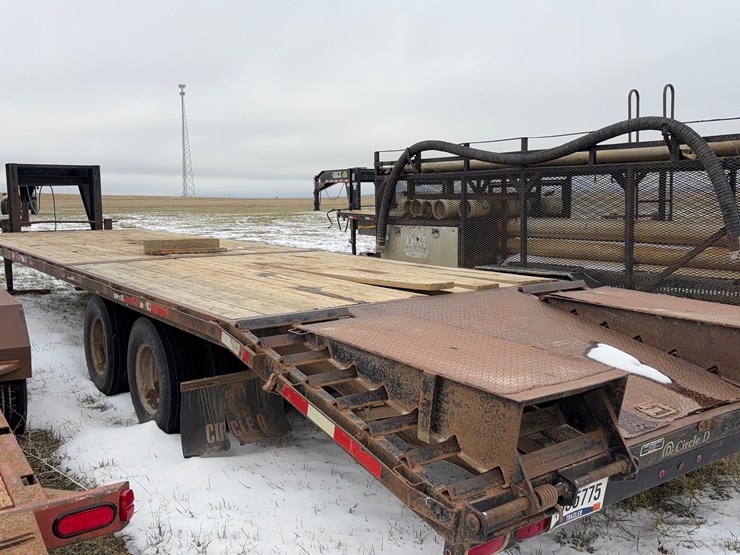 2006-circle-d-image-5