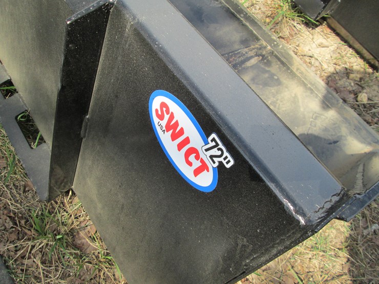 #44092-•-72"-skid-steer-bucket-image-4