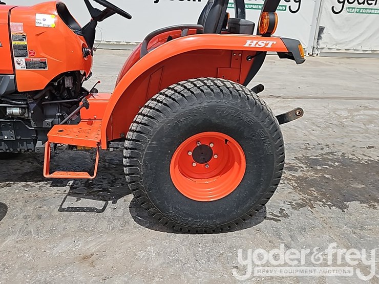 2020-kubota-l3901-image-12
