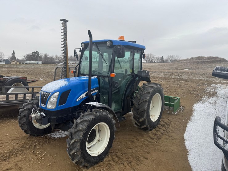 new-holland-tn70da-image-2