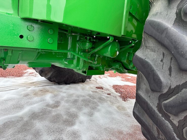 john-deere-6030-image-31