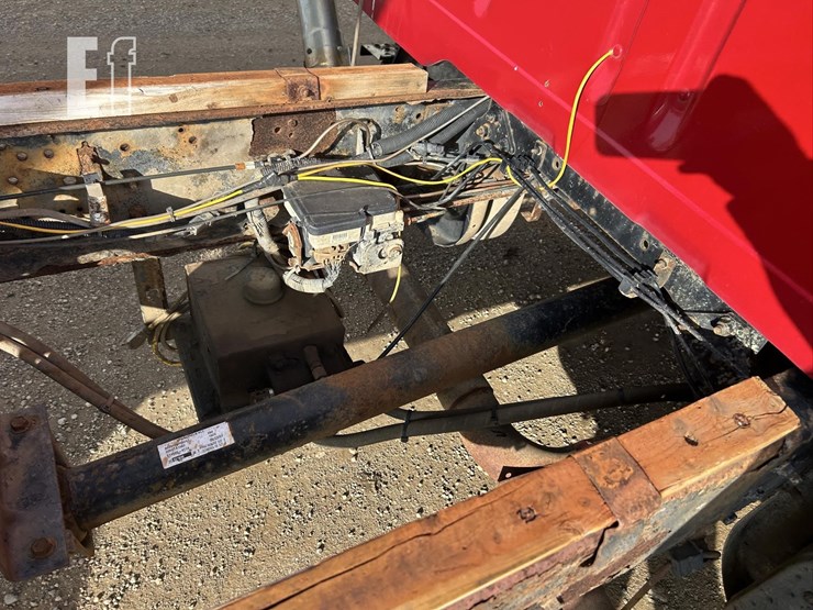 2002-international-4700-image-48