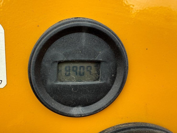 caterpillar-c15-image-25