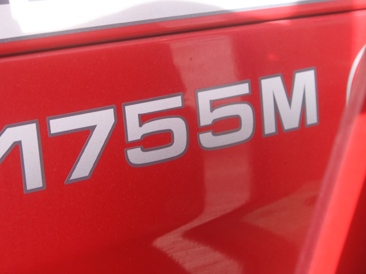 2018-massey-ferguson-1755m-image-16