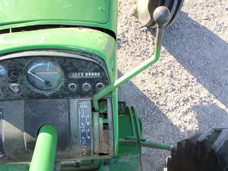 john-deere-4620-image-84