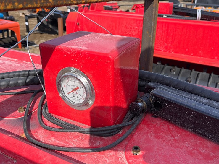 skid-steer-mulch-cutter-image-9