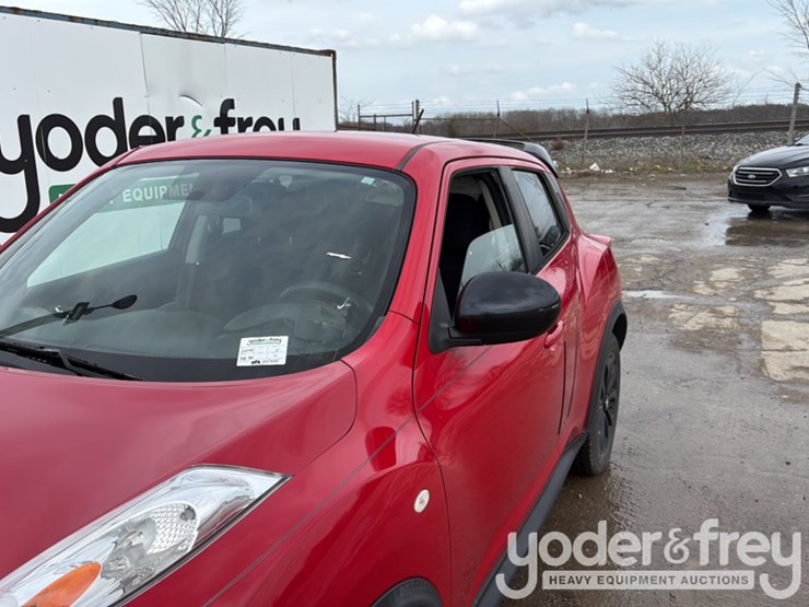 2014-nissan-juke-image-3