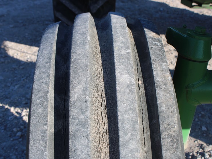 john-deere-4620-image-32