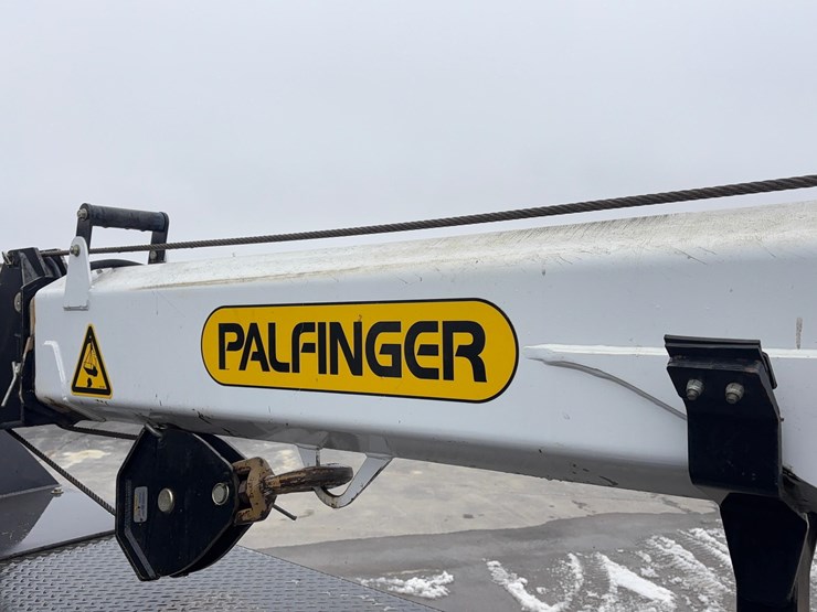 2014-peterbilt-389-image-13