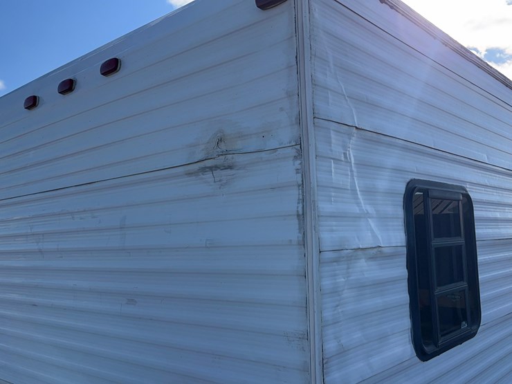 1997-gulf-stream-camper/office-image-16