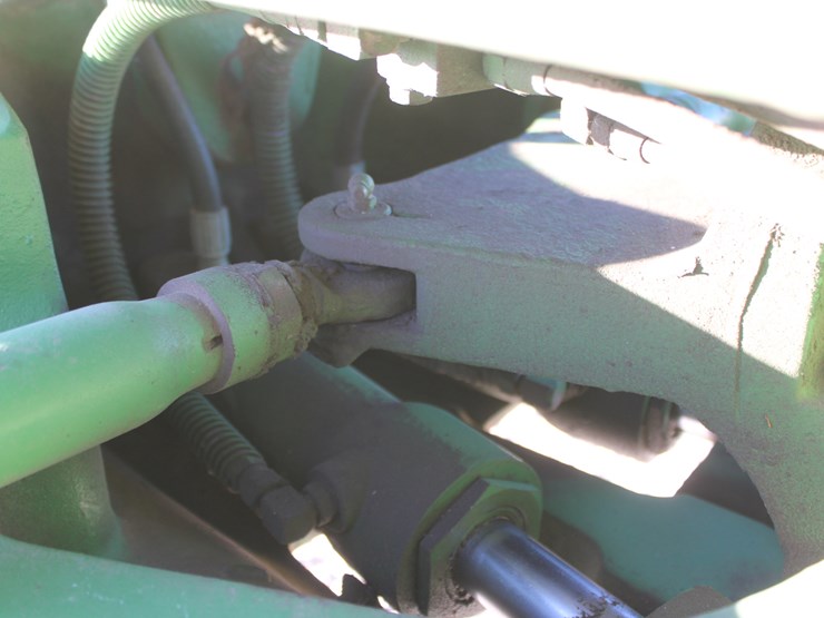 john-deere-4620-image-102