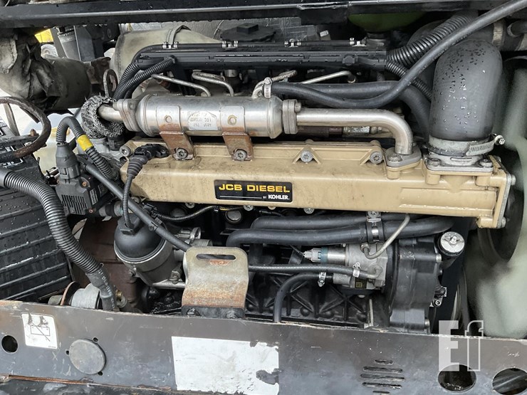 2010-jcb-409-image-16