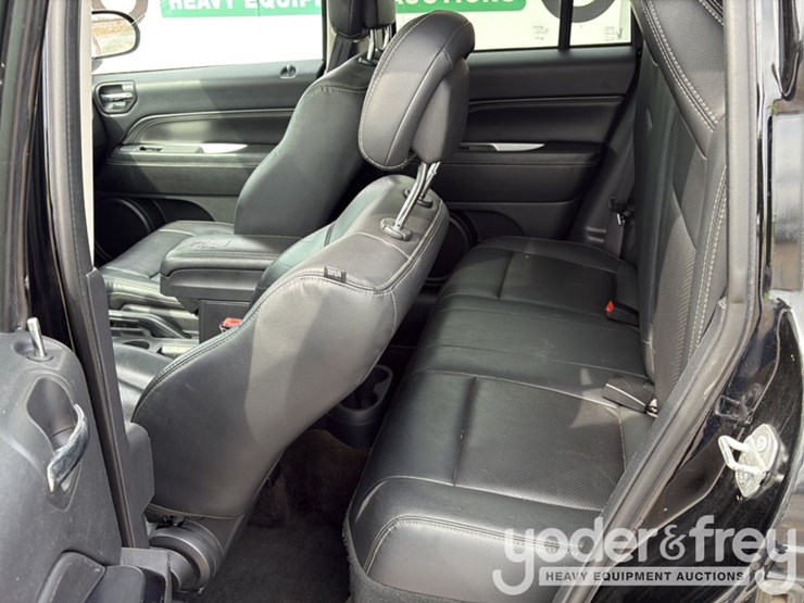 2017-jeep-compass-image-17