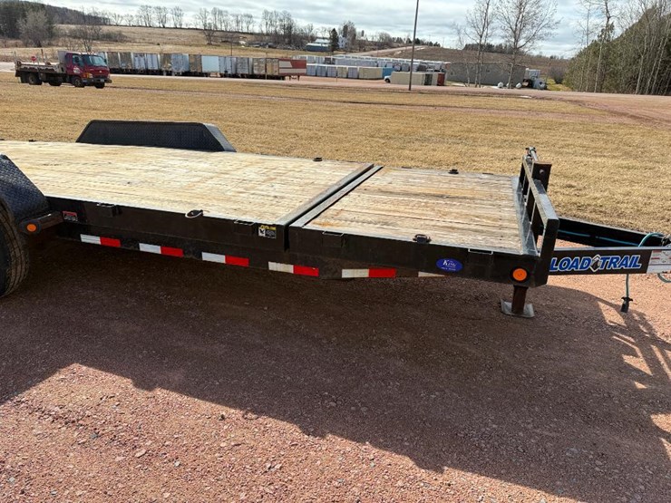 #247-•-lot-247-image-15