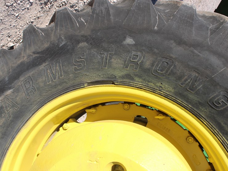 john-deere-4620-image-68