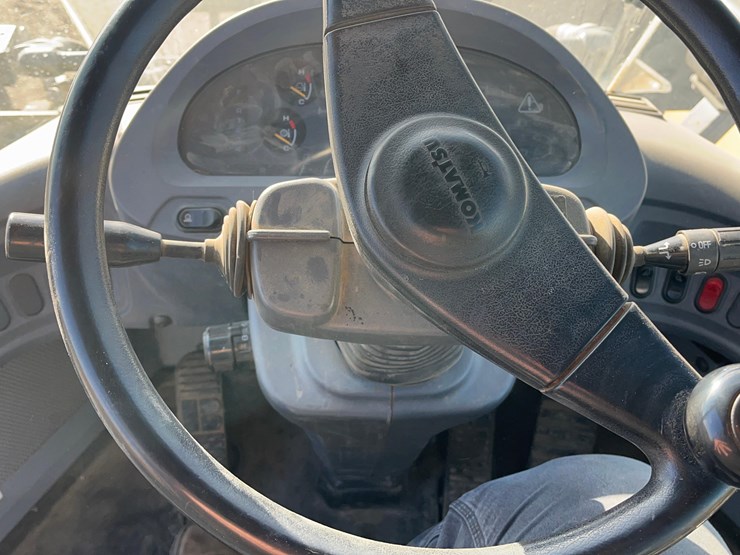 komatsu-wa200-image-49