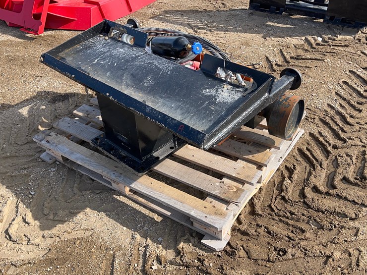 skid-steer-post-pounder-image-1