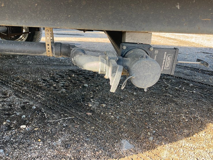 1997-gulf-stream-camper/office-image-22