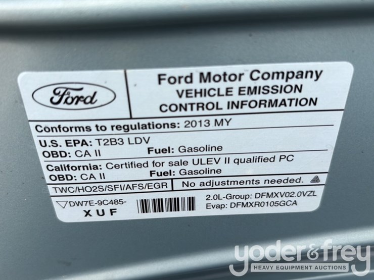 2013-ford-cmax-image-41