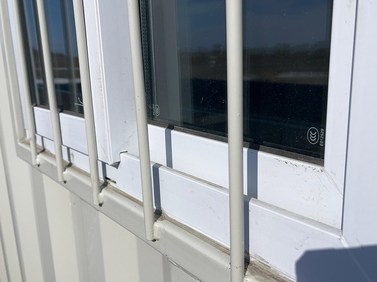 shipping-container-image-11