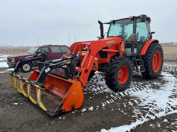 2016-kubota-m6-131-image-1