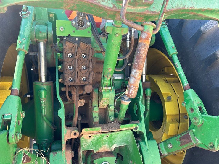 1996-john-deere-8200-image-6