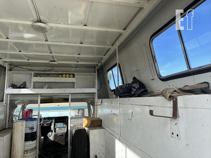 1985-chevrolet-g30-image-17