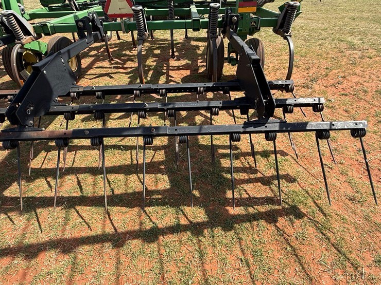 john-deere-2410-image-15