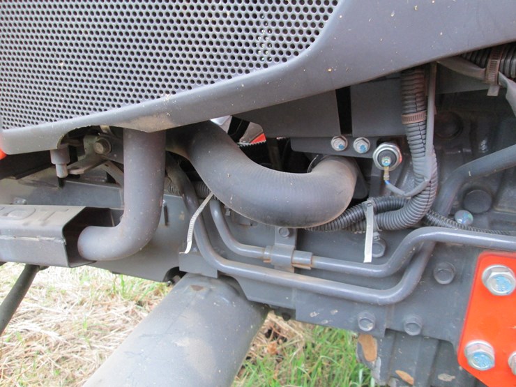 kubota-l3301-image-16