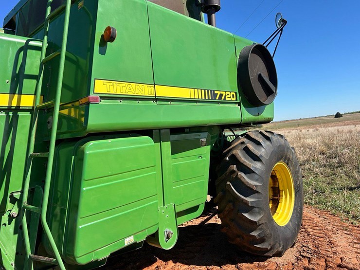 1986-john-deere-7720-image-39