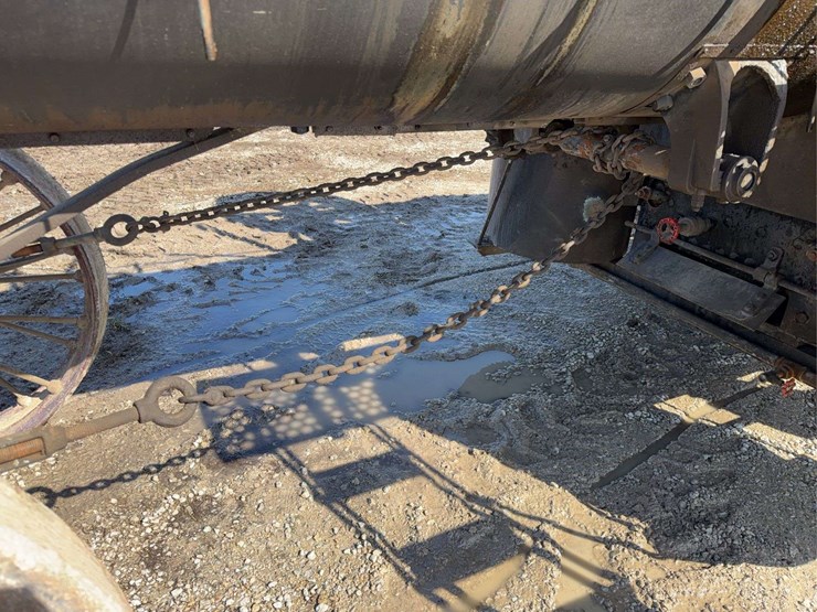 1910-advance-rumely-steam-traction-engine-image-73