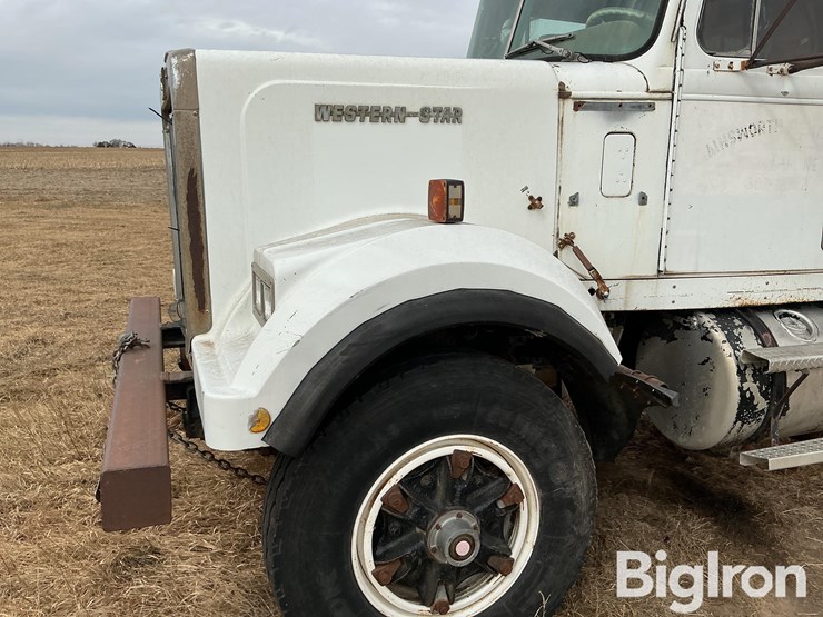 1979-western-star-4864-2-image-20