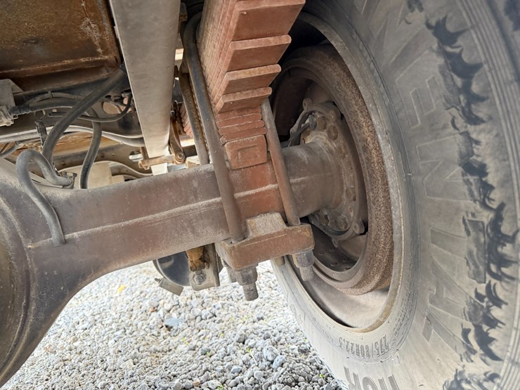 2004-international-durastar-4300-image-11