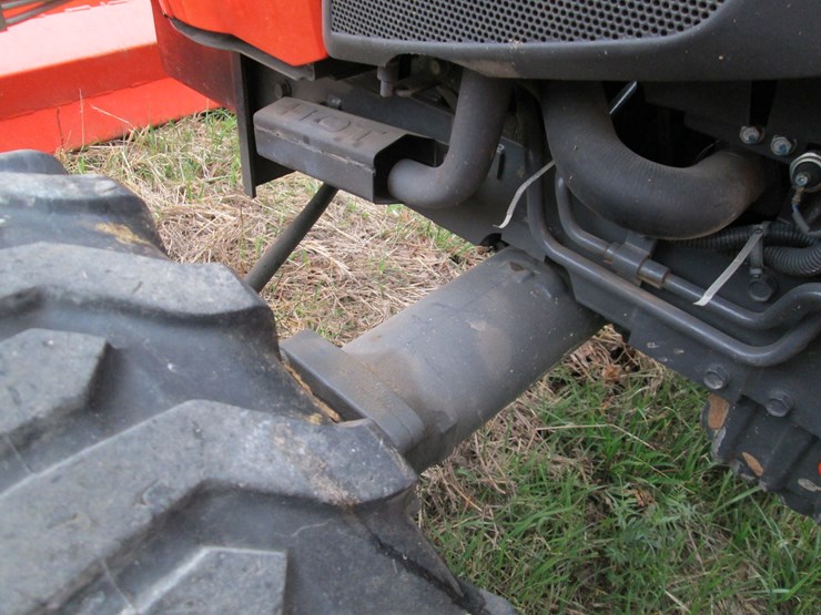 kubota-l3301-image-12