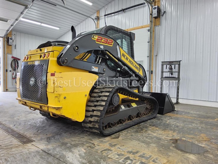 2017-new-holland-c232-image-5