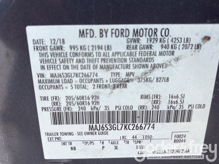 2019-ford-escape-image-28