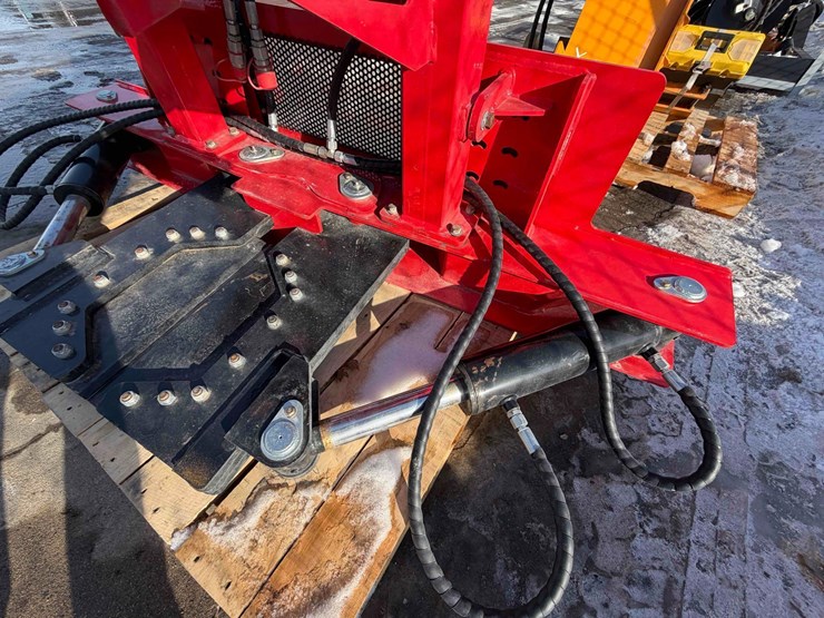 2025-skid-steer-tree-shear-image-11