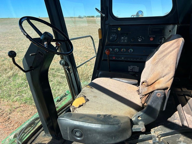 1986-john-deere-7720-image-30
