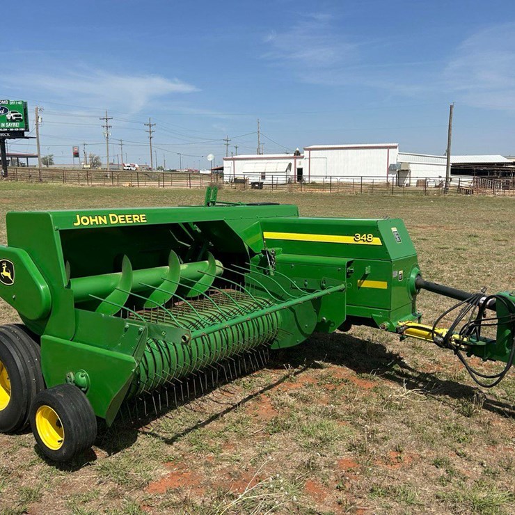 JOHN DEERE 348
