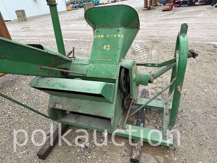 john-deere-43-image-2